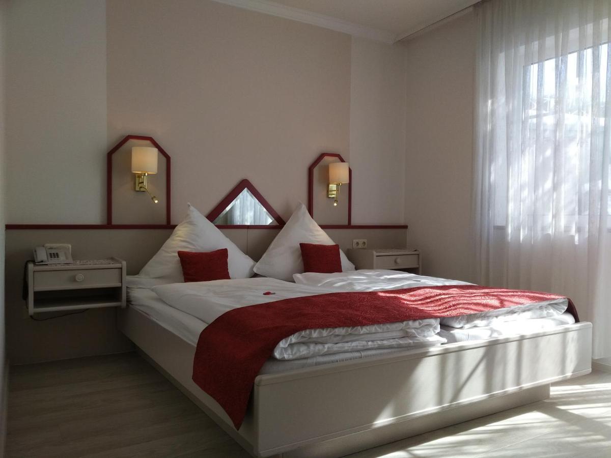 Hotel Mozart-Stuben Denkendorf  Zewnętrze zdjęcie